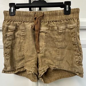 Kut from the Kloth shorts. Sz xs